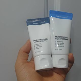 더마포레스트 마데카소사이드 리페어 크림,  모이스처라이징 아쿠아크림 — 5점을 준 리뷰어가 2021년 8월 올린 사용 사진