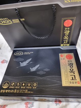 [광동제약] 광동 광옥고 홍삼 본 30포+쇼핑백 증정 — 5점을 준 리뷰어가 2021년 12월 올린 사용 사진