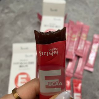 인디닥터 면역 생생 핑크 이뮨 젤리 + 타이탄 BCAA 프로틴 젤리스틱 — 5점을 준 리뷰어가 2022년 3월 올린 사용 사진