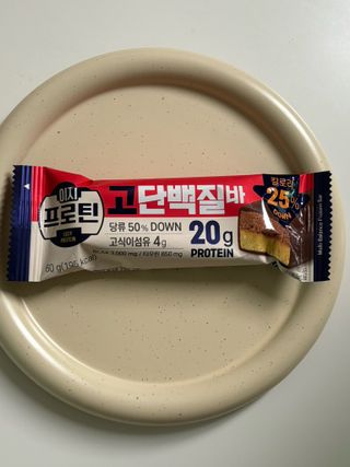 이지프로틴바 3종x각 2ea (고단백질바, 멀티단백질바, 식물성단백질바) — 5점을 준 리뷰어가 2024년 2월 올린 사용 사진