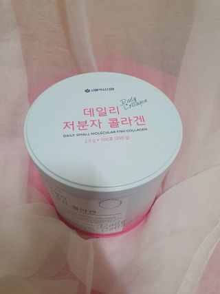 서울약사신협_데일리저분자콜라겐_2.5g x 100포 — 5점을 준 리뷰어가 2021년 5월 올린 사용 사진
