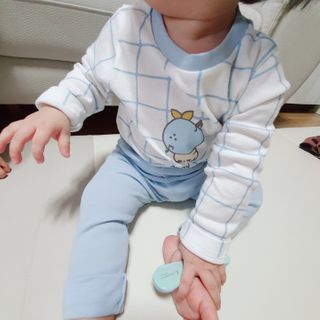 유비맘 궁디팡팡 내의/내복 상하세트 — 5점을 준 리뷰어가 2021년 2월 올린 사용 사진