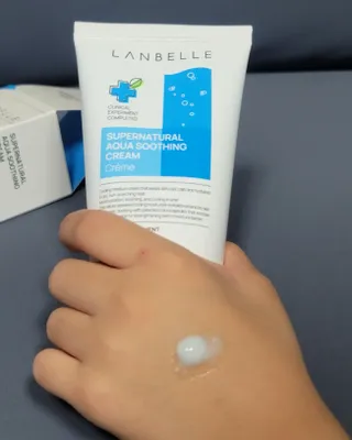 랑벨 수퍼내츄럴 아쿠아 수딩 크림 100ml — 5점을 준 리뷰어가 2022년 4월 올린 사용 사진