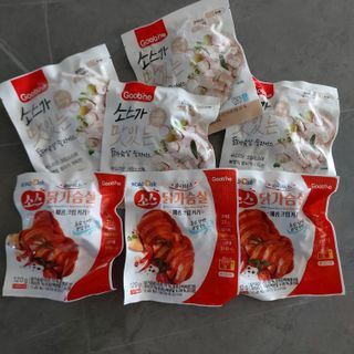 [로드몰] 초유단백 소스 닭가슴살 슬라이스 2종 — 5점을 준 리뷰어가 2021년 10월 올린 사용 사진