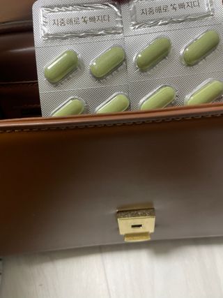 클린24시간 지중해로 쏙빠지다 1SET (800mg*60정) — 5점을 준 리뷰어가 2022년 11월 올린 사용 사진