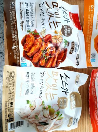 굽네몰 [굽네] 소스가 맛있는 닭가슴살 슬라이스 4종 — 5점을 준 리뷰어가 2021년 4월 올린 사용 사진