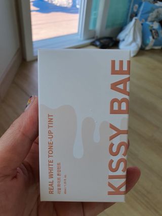 KISSY BAE 키시베이 키시베이 리얼화이트 톤업틴트 — 4.5점을 준 리뷰어가 2021년 7월 올린 사용 사진