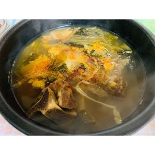 요리반상회 용문해장국 2팩 + 뚝배기 1개 — 5점을 준 리뷰어가 2021년 3월 올린 사용 사진
