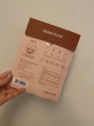 하트플로우 종아리 압박 밴드 스타킹 — 5점을 준 리뷰어가 2022년 8월 올린 사용 사진