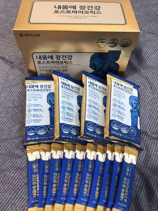 서울약사신협_내몸애장건강포스트바이오틱스_5gx100포 — 5점을 준 리뷰어가 2021년 11월 올린 사용 사진