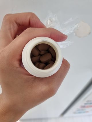 닥터피엔티 [Dr.PNT] 하루 2알로 건강한 다이어트! 한겨울에도 체지방만 쏙~ 슬림핏 다이어트 — 5점을 준 리뷰어가 2022년 5월 올린 사용 사진