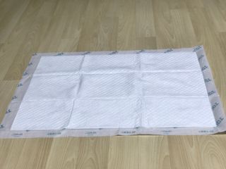 아베크 펫 와이드 프리미엄 대형 애견 강아지 배변 패드 30매 1팩 80g — 5점을 준 리뷰어가 2021년 7월 올린 사용 사진
