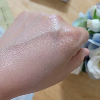 아이레시피 마일드 히알루로닉 모이스트 업 선스크린 SPF50+ PA++++ — 5점을 준 리뷰어가 2023년 6월 올린 사용 사진