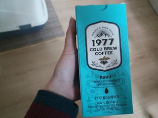 여우두마리 1977 콜드브루 스틱 더치커피 루후 커피팩토리 — 5점을 준 리뷰어가 2021년 2월 올린 사용 사진
