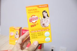 [광동제약] 비타500데일리스틱 제니 에디션60포&굿즈3종 — 5점을 준 리뷰어가 2021년 10월 올린 사용 사진