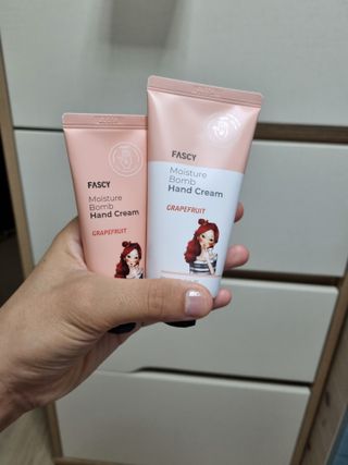 파시 FASCY 高保湿ハンドクリーム40ml+80ml セット — 5점을 준 리뷰어가 2021년 8월 올린 사용 사진
