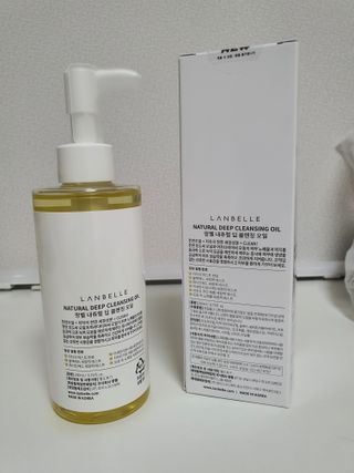 랑벨 내츄럴 딥 클렌징 오일 200ml (저자극 약산성 천연 클렌징) — 5점을 준 리뷰어가 2022년 5월 올린 사용 사진