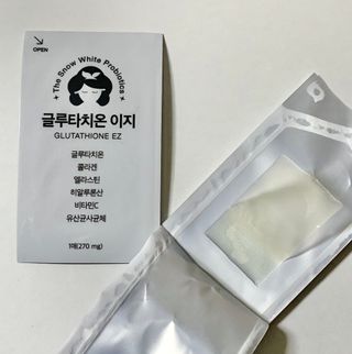 메디포스트 모비타 글루타치온 이지 필름형 30매 — 5점을 준 리뷰어가 2022년 12월 올린 사용 사진