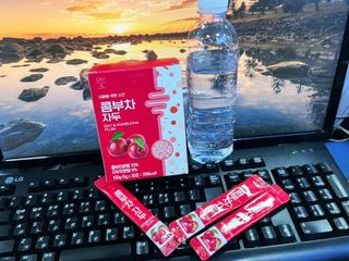 참앤들황토농원 7가지 맛! 탄산 톡톡! 스파클링! 데이앤 콤부차 7종 10포 1박스씩 ★총 7박스★ — 4.5점을 준 리뷰어가 2023년 3월 올린 사용 사진