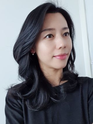 [골드앤디어] 14K 사선 큐빅 원터치 귀걸이_3color — 5점을 준 리뷰어가 2021년 6월 올린 사용 사진