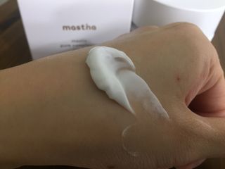 매스티나 매스틱 퓨어 컴플렉션 크림 — 4.5점을 준 리뷰어가 2021년 1월 올린 사용 사진