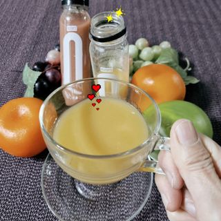 BLENDY'S 핑크 스무디+블론디 스무디 — 5점을 준 리뷰어가 2021년 11월 올린 사용 사진