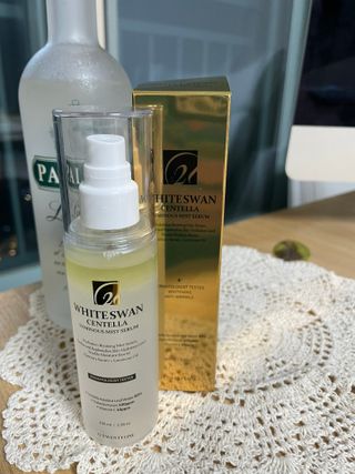 오투에니원 화이트스완 센텔라 루미너스 미스트 세럼 100ml — 4점을 준 리뷰어가 2023년 2월 올린 사용 사진