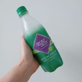 몽베스트 Montbest with Sparkling water Lime20병 — 3.5점을 준 리뷰어가 2022년 7월 올린 사용 사진