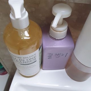 THE MAK 모이스처 밸런스 올인원 클렌저 스무스 타입 — 5점을 준 리뷰어가 2021년 12월 올린 사용 사진