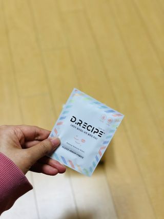 디레시피 세안이 필요없는 순한 클렌징 티슈 — 5점을 준 리뷰어가 2021년 4월 올린 사용 사진