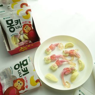 폭신 쫄깃 식감 로맨스, 몽키나나 젤리 8봉지 — 5점을 준 리뷰어가 2021년 2월 올린 사용 사진