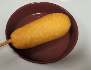 오마뎅 한우핫도그 — 5점을 준 리뷰어가 2021년 5월 올린 사용 사진