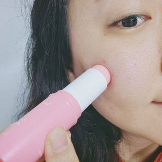 스킨큐어 산다화 카멜리아 안티 링클 멀티밤 — 5점을 준 리뷰어가 2022년 10월 올린 사용 사진