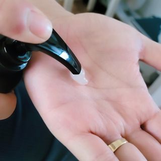 웰피아생활건강 웰피아 올인원 남성화장품 옴므페론 — 5점을 준 리뷰어가 2023년 1월 올린 사용 사진