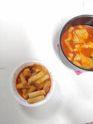 응큼떡볶이 — 4점을 준 리뷰어가 2021년 3월 올린 사용 사진