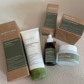마리엔메이 센서티브 수딩 젤 크림 + 어성초 티트리 추출물 세럼 + 어성초 티트리 모공 클렌징 폼 — 4.5점을 준 리뷰어가 2021년 10월 올린 사용 사진