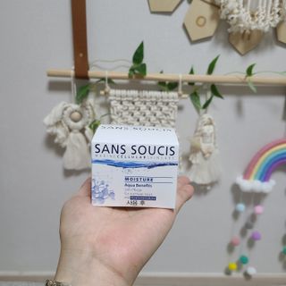 산수시 아쿠아 베네핏 24h 수부지 물광 속건조 수분크림 50ml — 5점을 준 리뷰어가 2021년 6월 올린 사용 사진