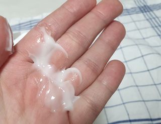 엠디스픽 무향 바리스타 핸드크림 울트라 고보습 대용량 펌핑 245g — 5점을 준 리뷰어가 2023년 1월 올린 사용 사진