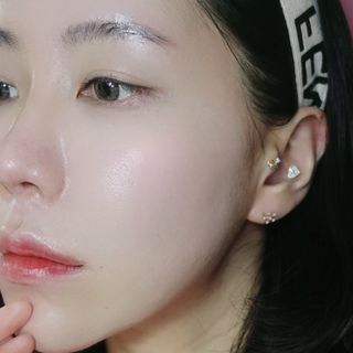 KISSY BAE 키시베이 키시베이 리얼화이트 톤업틴트 — 5점을 준 리뷰어가 2021년 7월 올린 사용 사진
