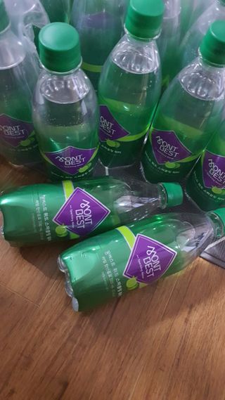 몽베스트 Montbest with Sparkling water Lime20병 — 5점을 준 리뷰어가 2022년 7월 올린 사용 사진