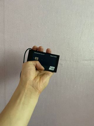 플러스엑스 오브젝트 [PlusX Object] 아이디프레임 2.0 & 듀얼프레임 - 플러스엑스 사원증 케이스 목걸이 디자인 어워드 수상 — 4점을 준 리뷰어가 2022년 1월 올린 사용 사진