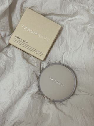 [트라움하프트] 컴포트 핏 쿠션 — 5점을 준 리뷰어가 2022년 11월 올린 사용 사진
