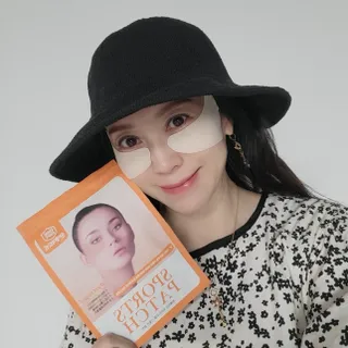 원에이드 알로에사포나리아 투명 골프패치 & 원에이드 하이드로겔 스포츠패치 — 5점을 준 리뷰어가 2022년 8월 올린 사용 사진