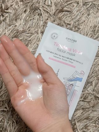 세뚜아(Cettua) [세뚜아] 타임리스 바이탈 페이셜 마스크팩  Cettua Timeless  Vital Mask 5매 — 5점을 준 리뷰어가 2024년 1월 올린 사용 사진
