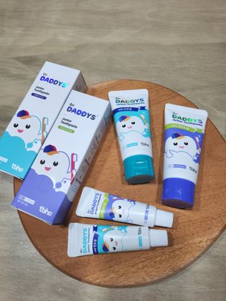 닥터데디스 안심불소 튼튼치약(청포도, 민트 중 택 1) 60g + 여행용 미니 치약 15g — 5점을 준 리뷰어가 2022년 8월 올린 사용 사진