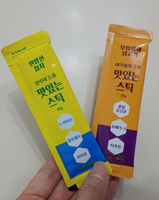 페페로니 맛있는 스틱 - 무항생제 닭고기 15개 + 원양선 참치 15개 — 5점을 준 리뷰어가 2021년 8월 올린 사용 사진