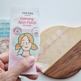 세뚜아(Cettua) 세뚜아 스팟 클리어 듀얼 패치 Cettua Spot Clear Dual Patch — 5점을 준 리뷰어가 2023년 8월 올린 사용 사진