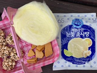 딜라이트 프로젝트  달콤한 눈꽃 간식세트( 눈꽃 솜사탕 / 레몬라임 솜사탕 / 달고나 총 7EA+스마트톡 증정) — 5점을 준 리뷰어가 2022년 5월 올린 사용 사진