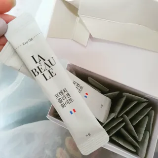 라보르 프렌치 콜라겐 화이트 — 5점을 준 리뷰어가 2022년 10월 올린 사용 사진