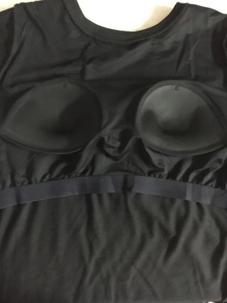 아르보노브라 아르보노 10color 데일리 반팔 노브라티 — 2.5점을 준 리뷰어가 2022년 5월 올린 사용 사진